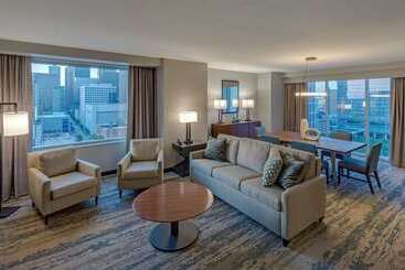 호텔 Hilton Americashouston