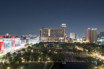 호텔 Hilton Americashouston