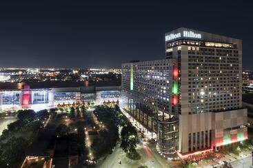 هتل Hilton Americashouston