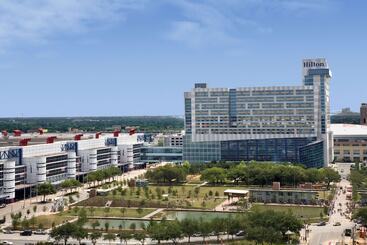호텔 Hilton Americashouston