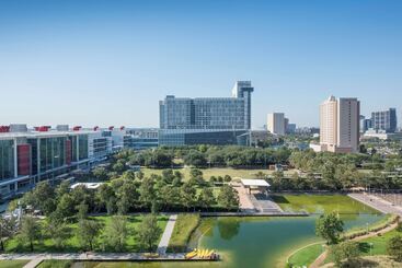 호텔 Hilton Americashouston