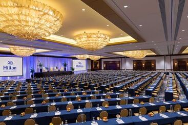 호텔 Hilton Americashouston