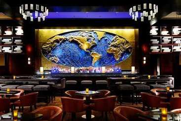 هتل Hilton Americashouston