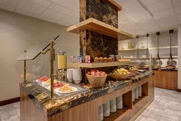호텔 Hilton Americashouston