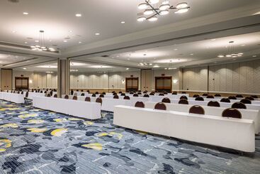 هتل Hilton Austin Airport