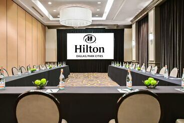 هتل Hilton Dallas/park Cities