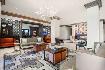 هتل Hilton Dallas/park Cities
