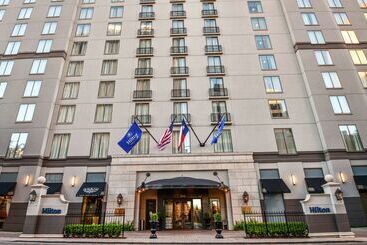 هتل Hilton Dallas/park Cities