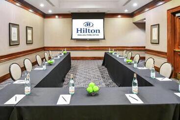 هتل Hilton Dallas/park Cities