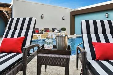هتل Hilton Dallas/park Cities
