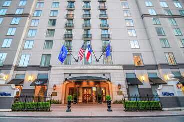 هتل Hilton Dallas/park Cities