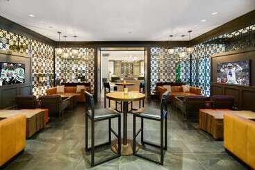 هتل Hilton Dallas/park Cities