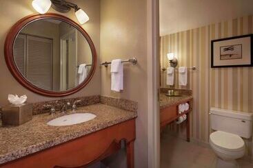 هتل Hilton Daytona Beach Oceanfront Resort