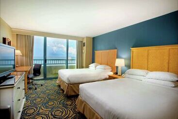 هتل Hilton Daytona Beach Oceanfront Resort