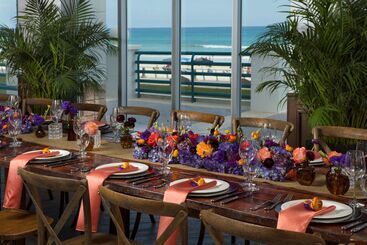 هتل Hilton Daytona Beach Oceanfront Resort