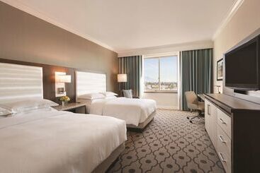هتل Hilton Los Angeles/san Gabriel
