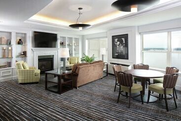 酒店 Hilton Madison Monona Terrace