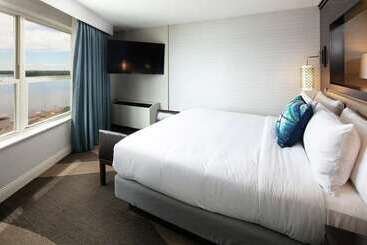 酒店 Hilton Madison Monona Terrace