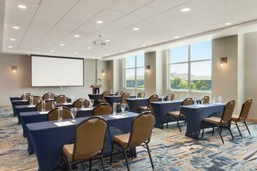 هتل Holiday Inn & Suites Ocean City, An Ihg