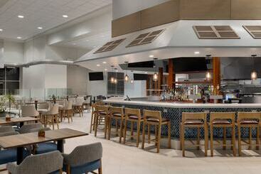 هتل Holiday Inn & Suites Ocean City, An Ihg