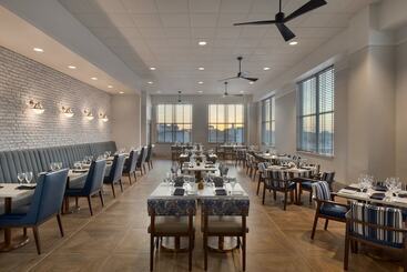 هتل Holiday Inn & Suites Ocean City, An Ihg