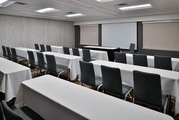 Holiday Inn Hotel & Suites Overland Park   Convention Center By Ihg