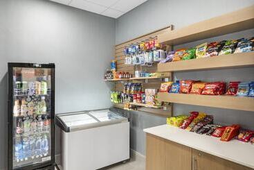 هتل Holiday Inn Express Greencastle, An Ihg