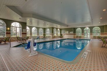 هتل Holiday Inn Milwaukee Airport, An Ihg