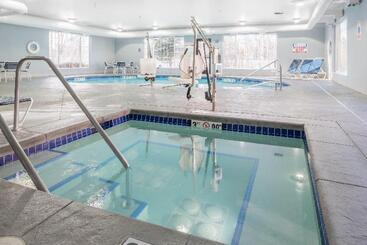 هتل Holiday Inn Express Spokane Airport, An Ihg