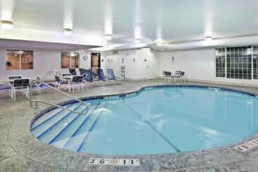 هتل Holiday Inn Express Spokane Airport, An Ihg