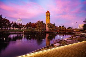هتل Holiday Inn Express Spokane Airport, An Ihg