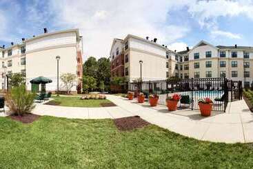 هتل Homewood Suites By Hilton Columbia