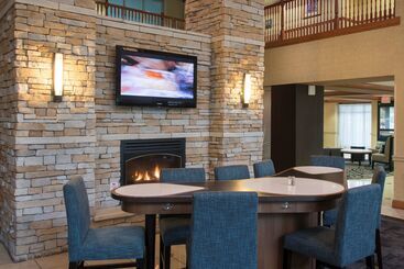 هتل Homewood Suites By Hilton Columbus/airport