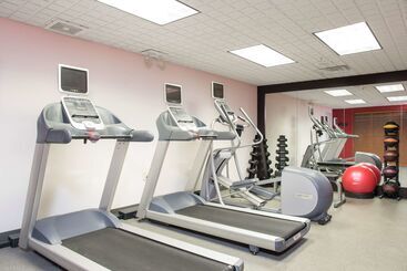 هتل Homewood Suites By Hilton Columbus/airport