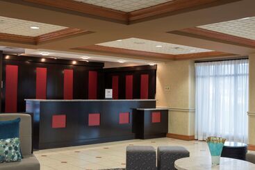 هتل Homewood Suites By Hilton Columbus/airport