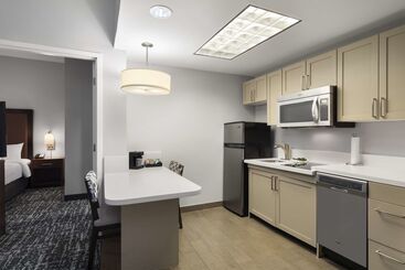 هتل Homewood Suites By Hilton Columbus/airport