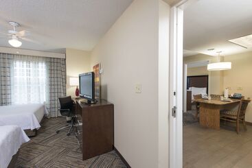 هتل Homewood Suites By Hilton Columbus/airport