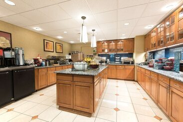 هتل Homewood Suites By Hilton Columbus/airport