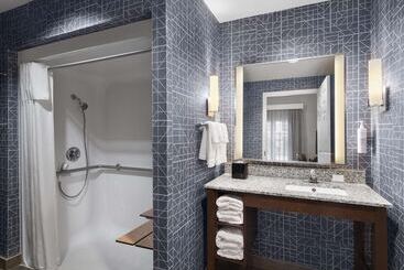 هتل Homewood Suites By Hilton Columbus/airport