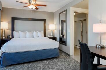 هتل Homewood Suites Southwind Hacks Cross