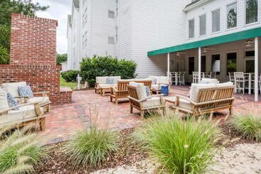 هتل Homewood Suites By Hilton Olmsted Village