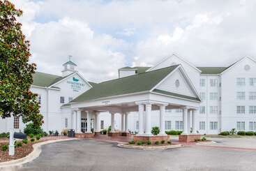 هتل Homewood Suites By Hilton Olmsted Village