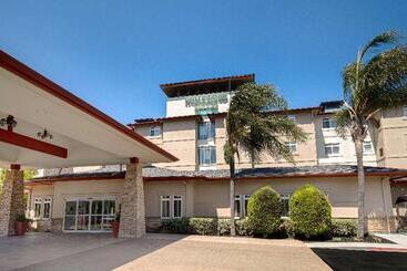 هتل Homewood Suites By Hilton San Francisco Airportnorth