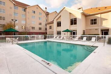 هتل Homewood Suites By Hilton Tallahassee