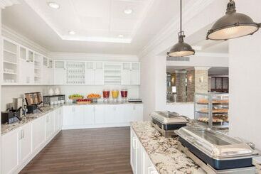 هتل Homewood Suites By Hilton Miami Airport/blue Lagoon