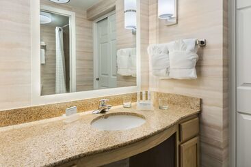 هتل Homewood Suites By Hilton Orlando Nearest Universal Studios