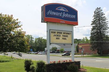 호텔 Howard Johnson By Wyndham Lenox