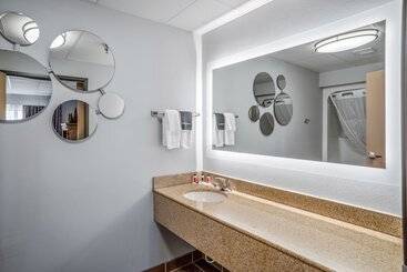 هتل Elevation Inn & Suites, Trademark Collection By Wyndham