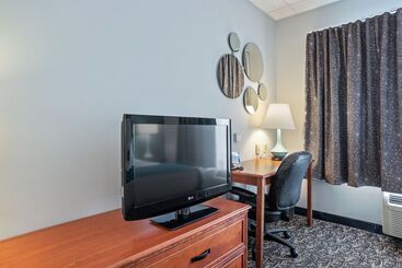 هتل Elevation Inn & Suites, Trademark Collection By Wyndham