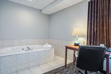 هتل Elevation Inn & Suites, Trademark Collection By Wyndham